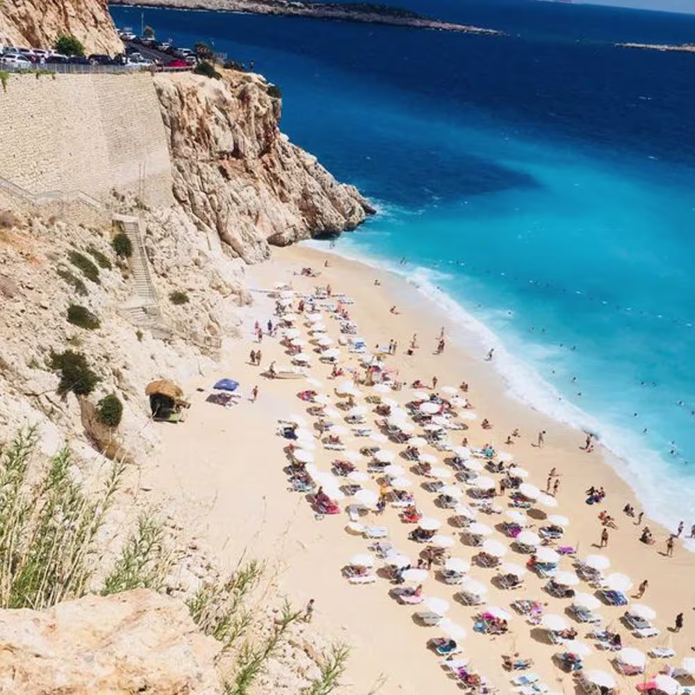 تور زمینی وان: از تهران 2شب و 3روز🚍 هتل Toprak ⭐⭐⭐ (آبان)#6582