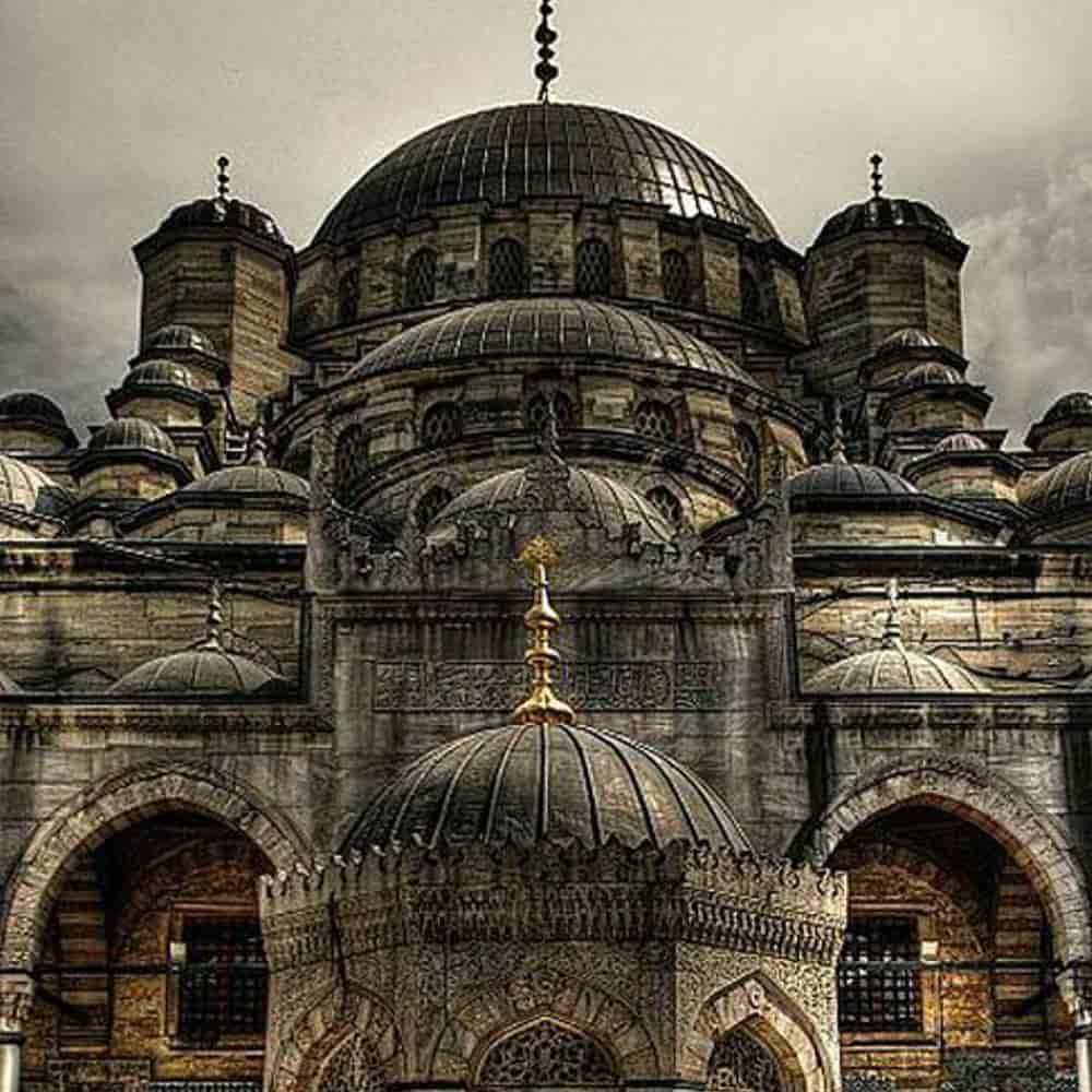 تور استانبول: از تبریز 7شب و 8روز✈️ هتل Rota Star ⭐⭐⭐ (18 آبان)#8520