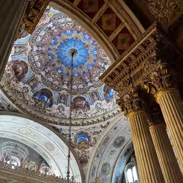 تور استانبول: از شیراز 6شب و 7روز✈️ هتل Emmy ⭐⭐⭐ (23 آبان)#4600